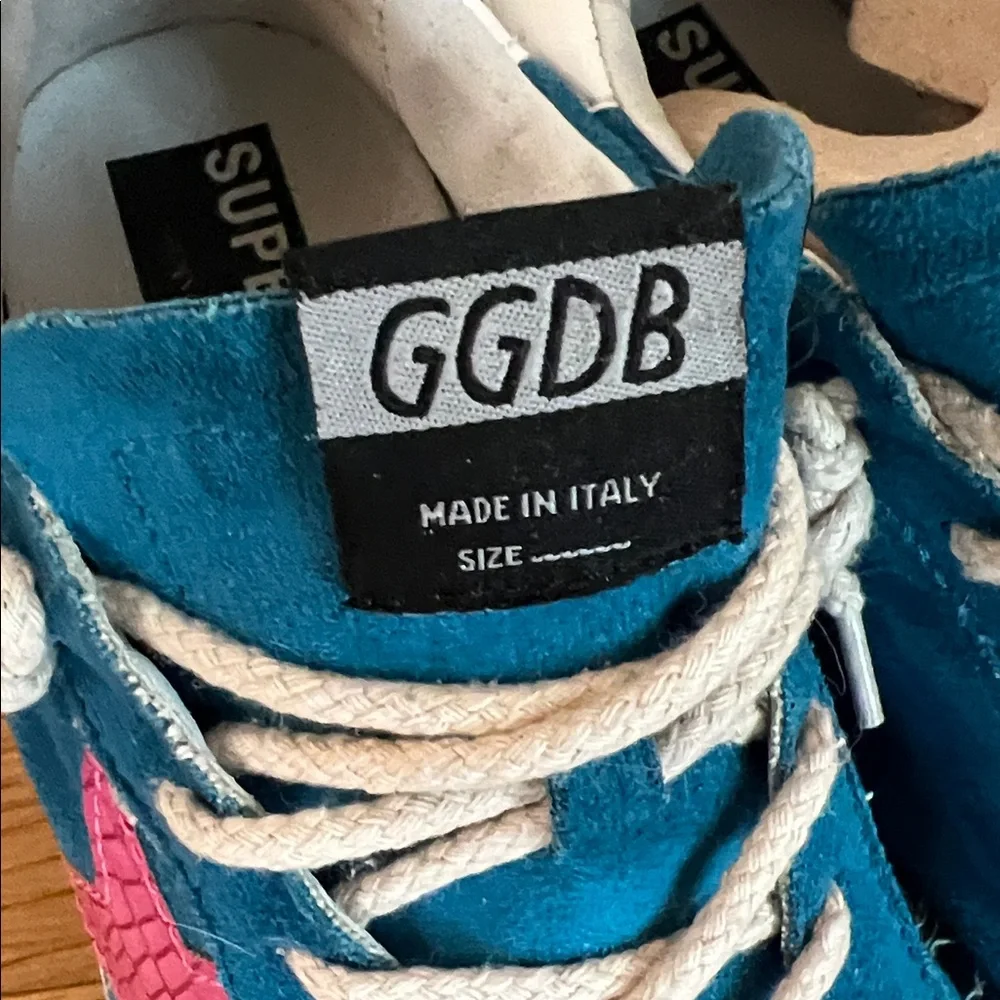🕶️GGDB Golden Goose SUPERSTAR DISTRESSED TRAINERS IN turquoise w pink star US 11 - Picture 5 of 9